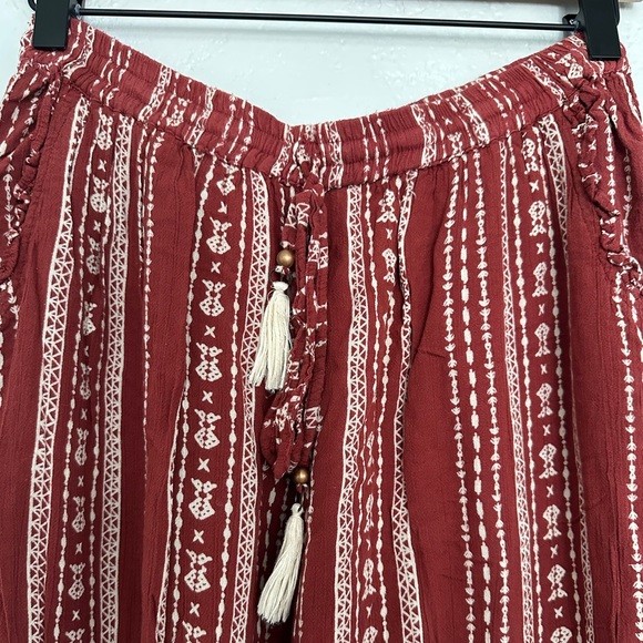 Nostalgia BOHO Red Patterned Jogger - Picture 2 of 3